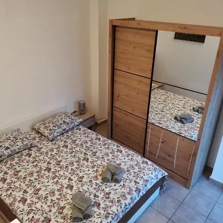 Uradi Sam Apartamento Kukljica