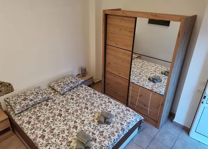 Uradi Sam Daire Kukljica
