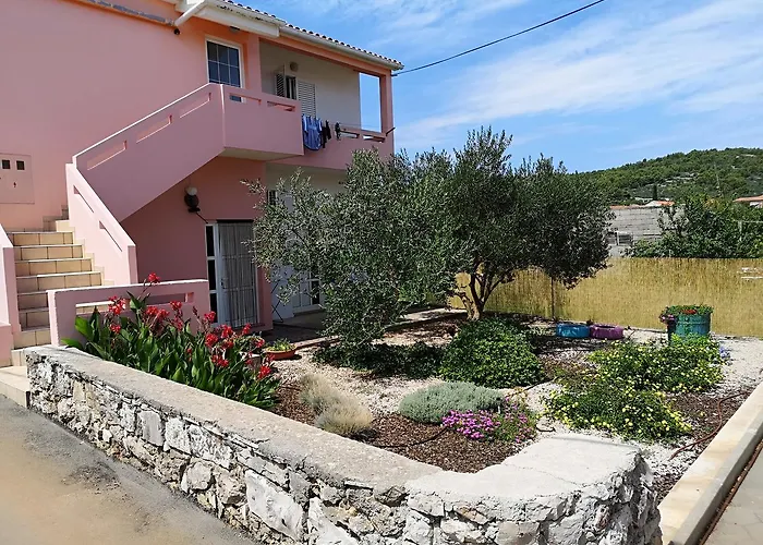 Apartman Uradi Sam *